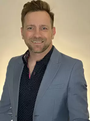 Corey Fraser, Oakville, Real Estate Agent